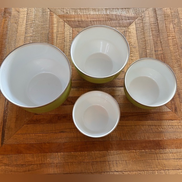 Enamelware Bowl Set of Four - Picture 3 of 5